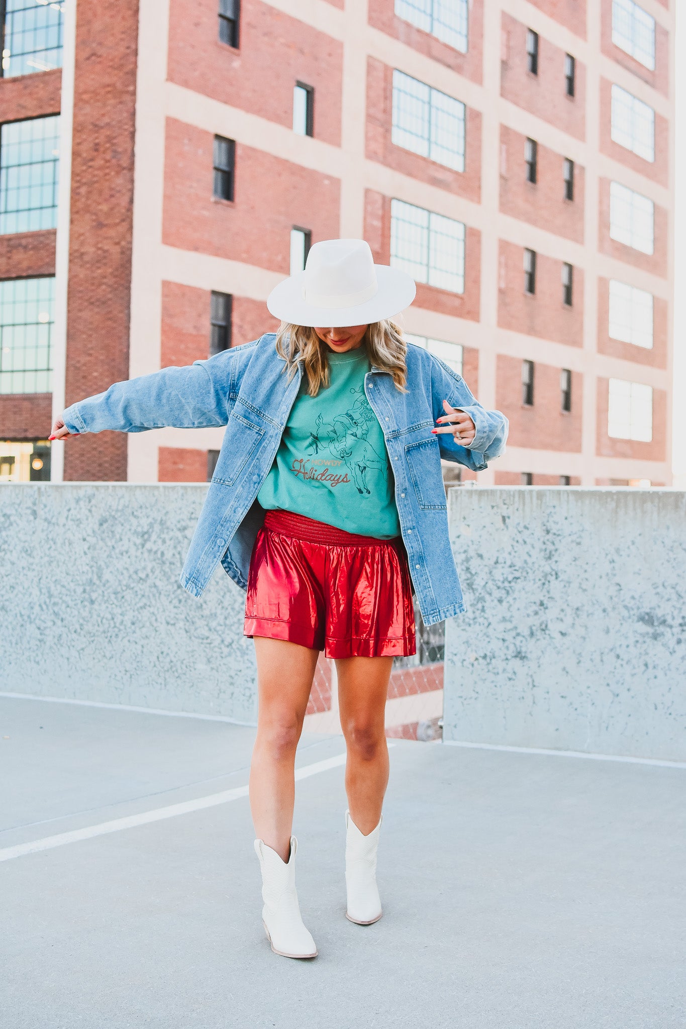 Howdy Holidays Graphic Tee