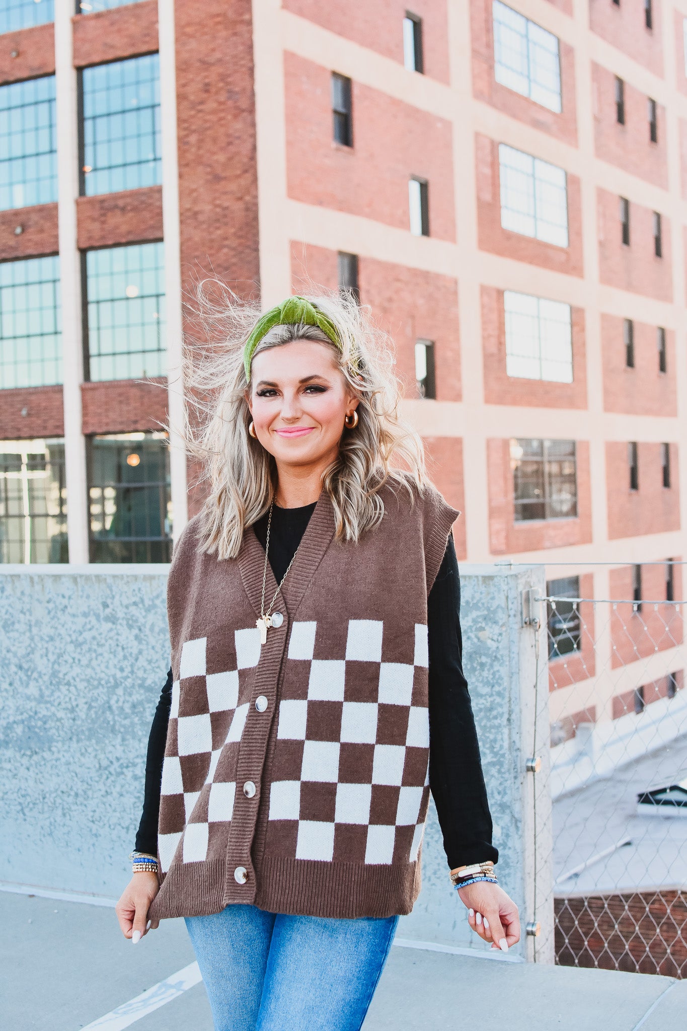 Lia Sweater Vest in Brown