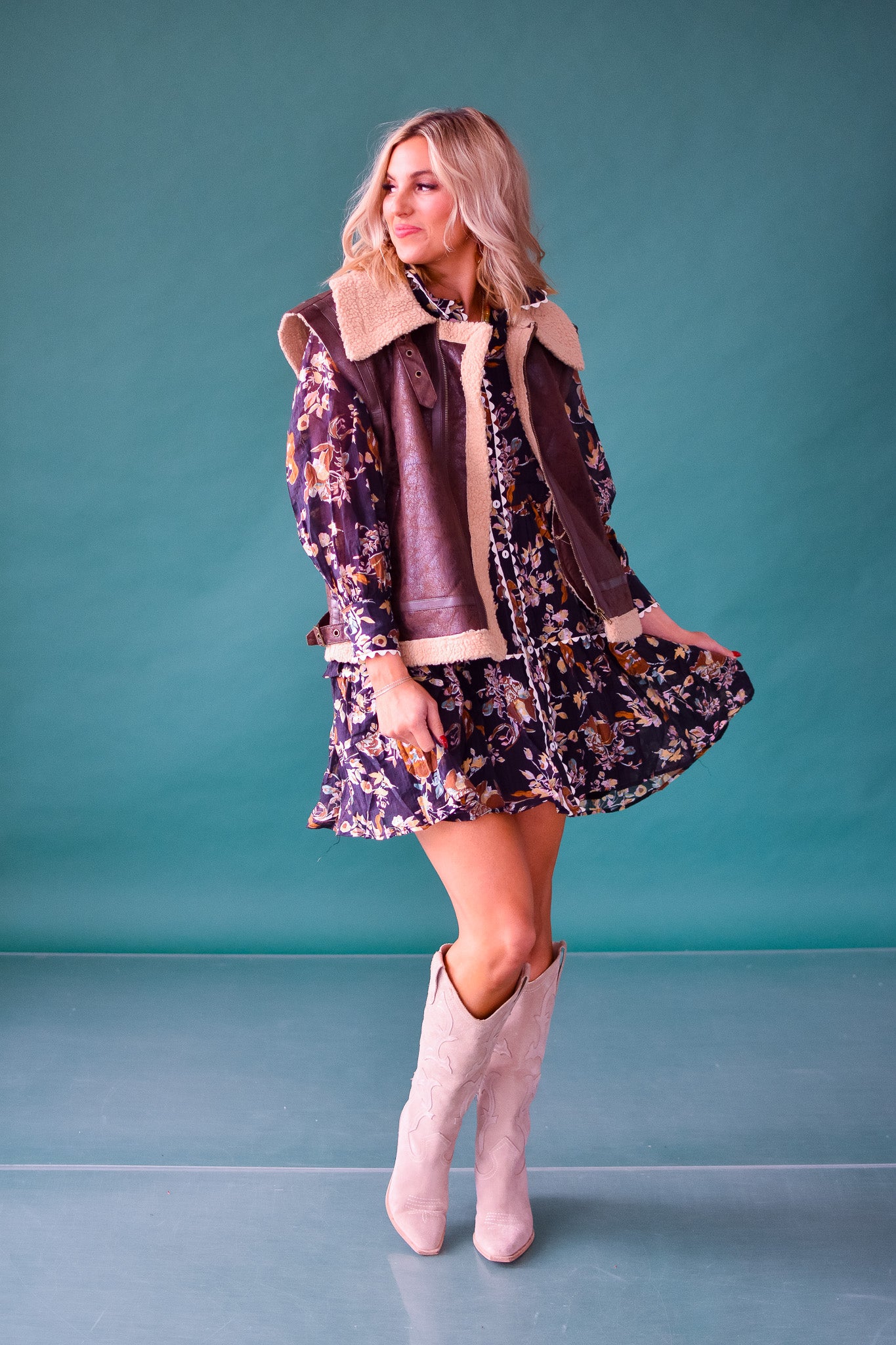 Annalise Floral Mini Dress - Black