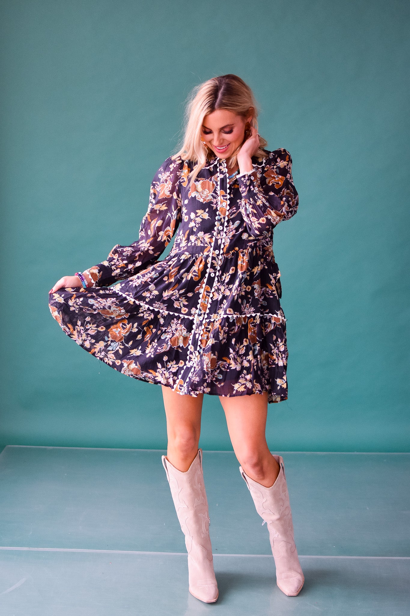 Annalise Floral Mini Dress - Black