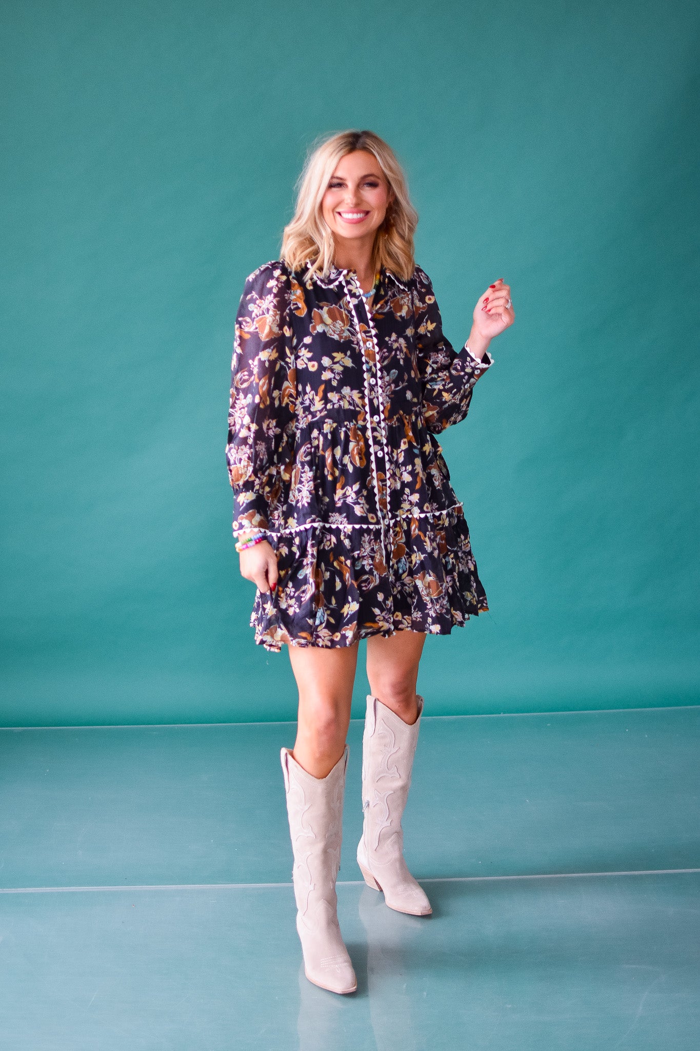 Annalise Floral Mini Dress - Black