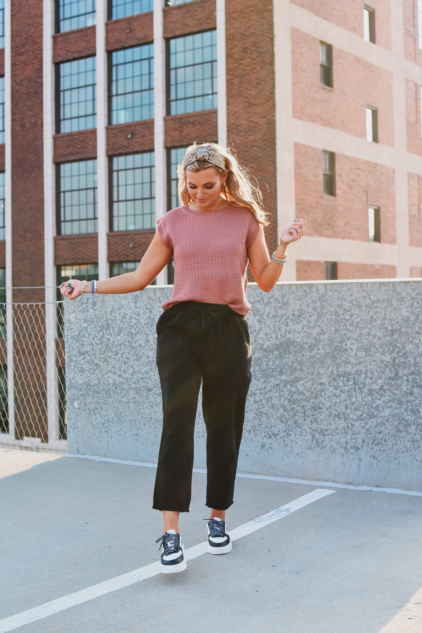 Charlee Sweater Vest in Mauve