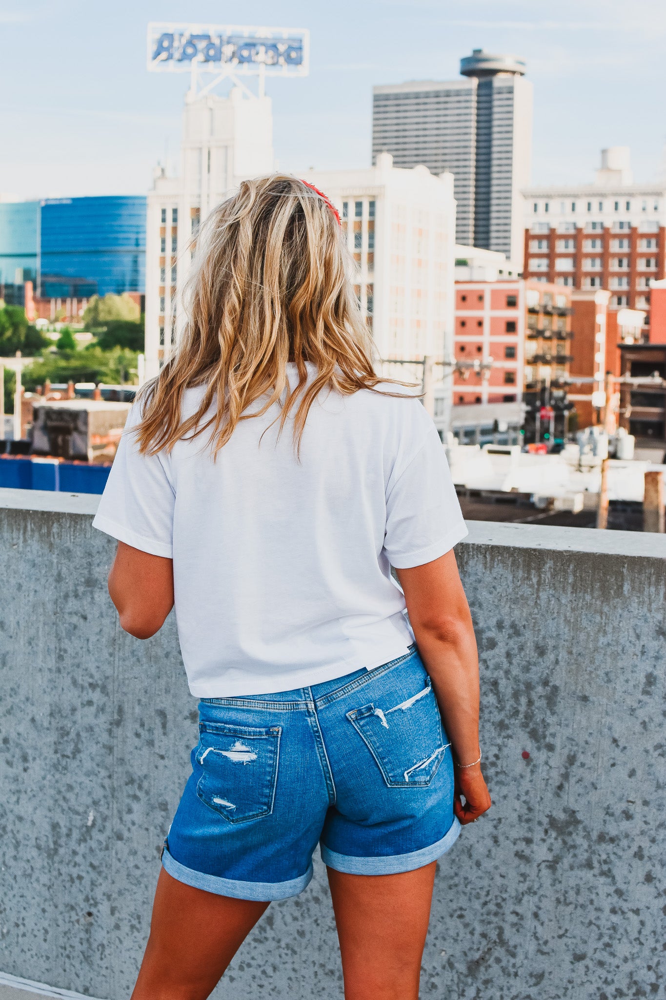 Good Vibes Sunny Days Tee