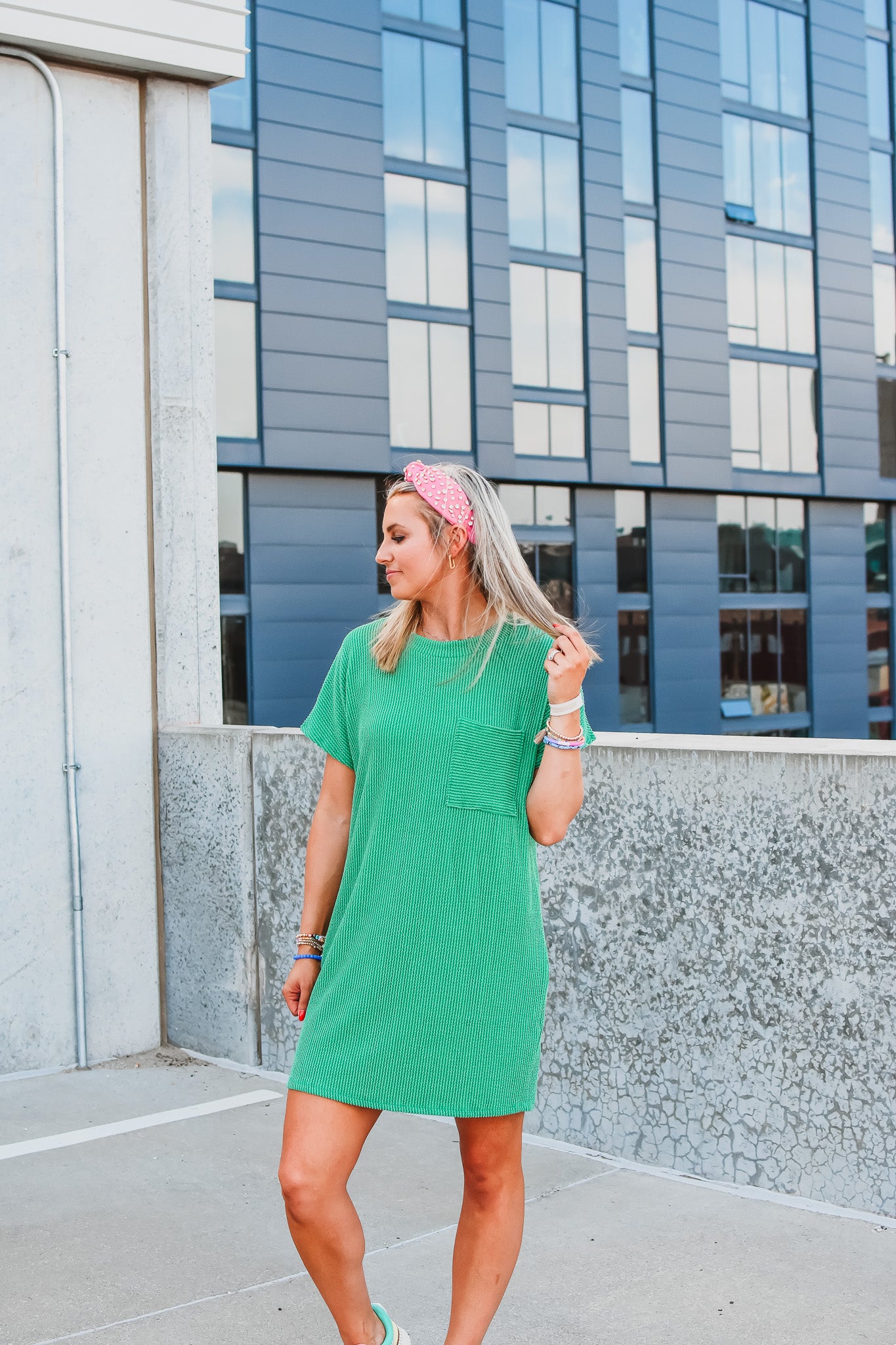 Kasie Tee Shirt Dress in Kelly Green
