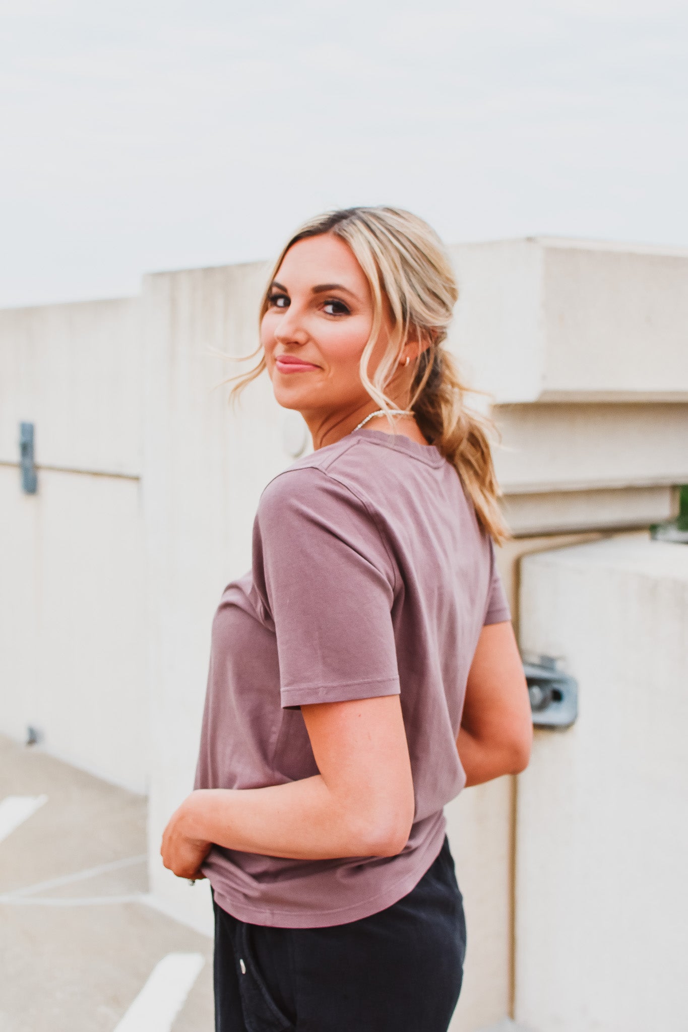 Kate Classic Boxy Fit Tee in Mocha