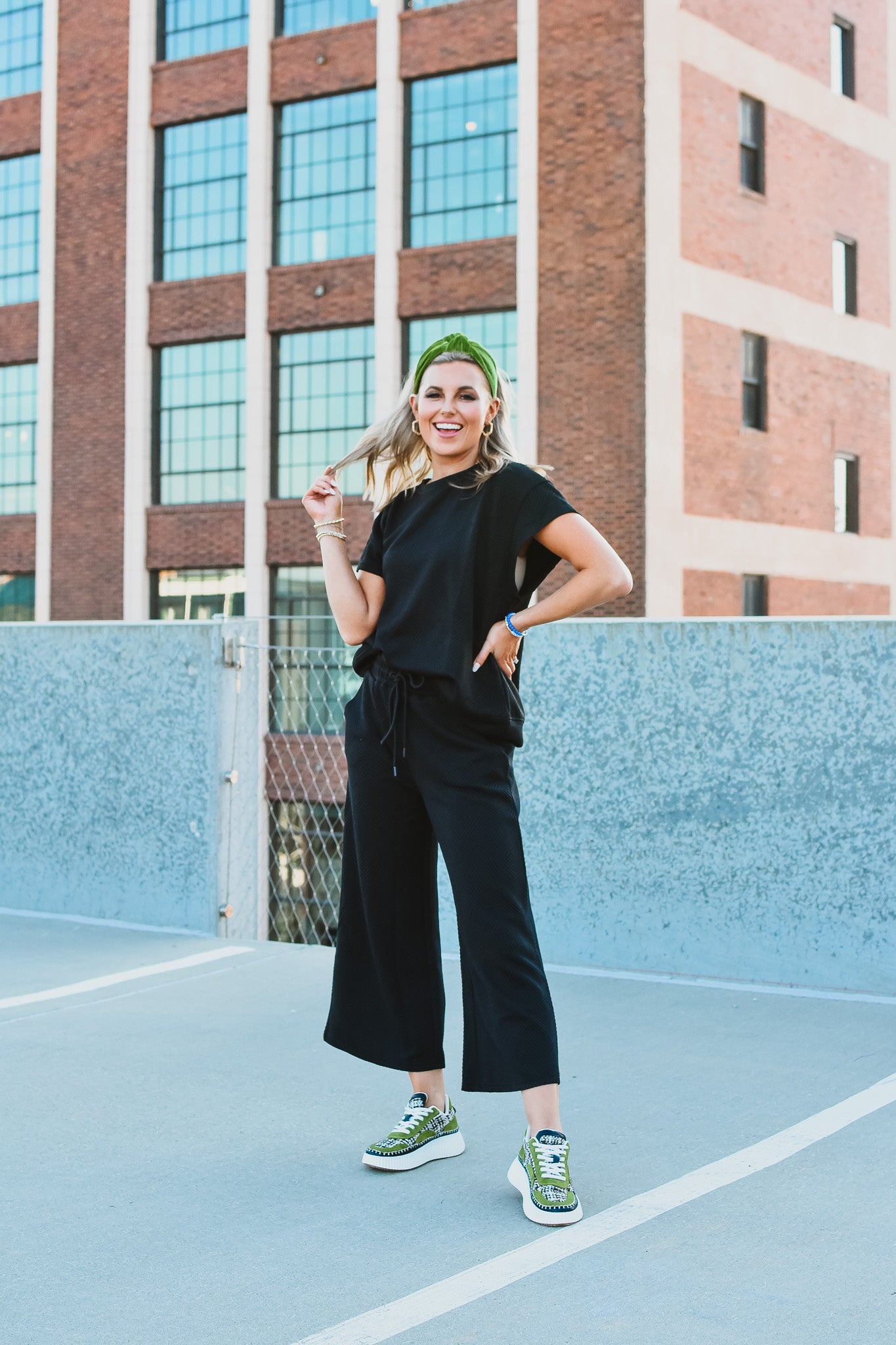 Delanie Bottoms in Black