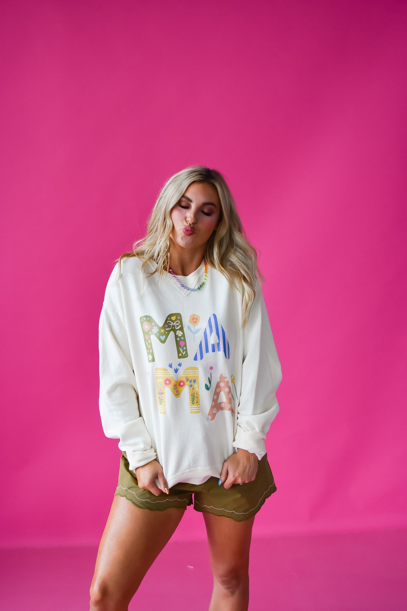 MAMA Sweatshirt