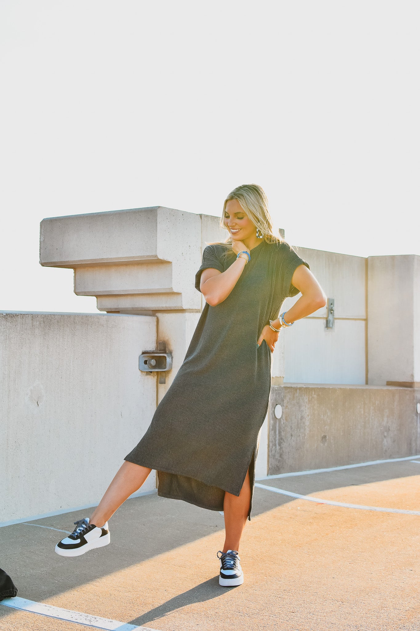Kasie Maxi Tee Shirt Dress in Charcoal