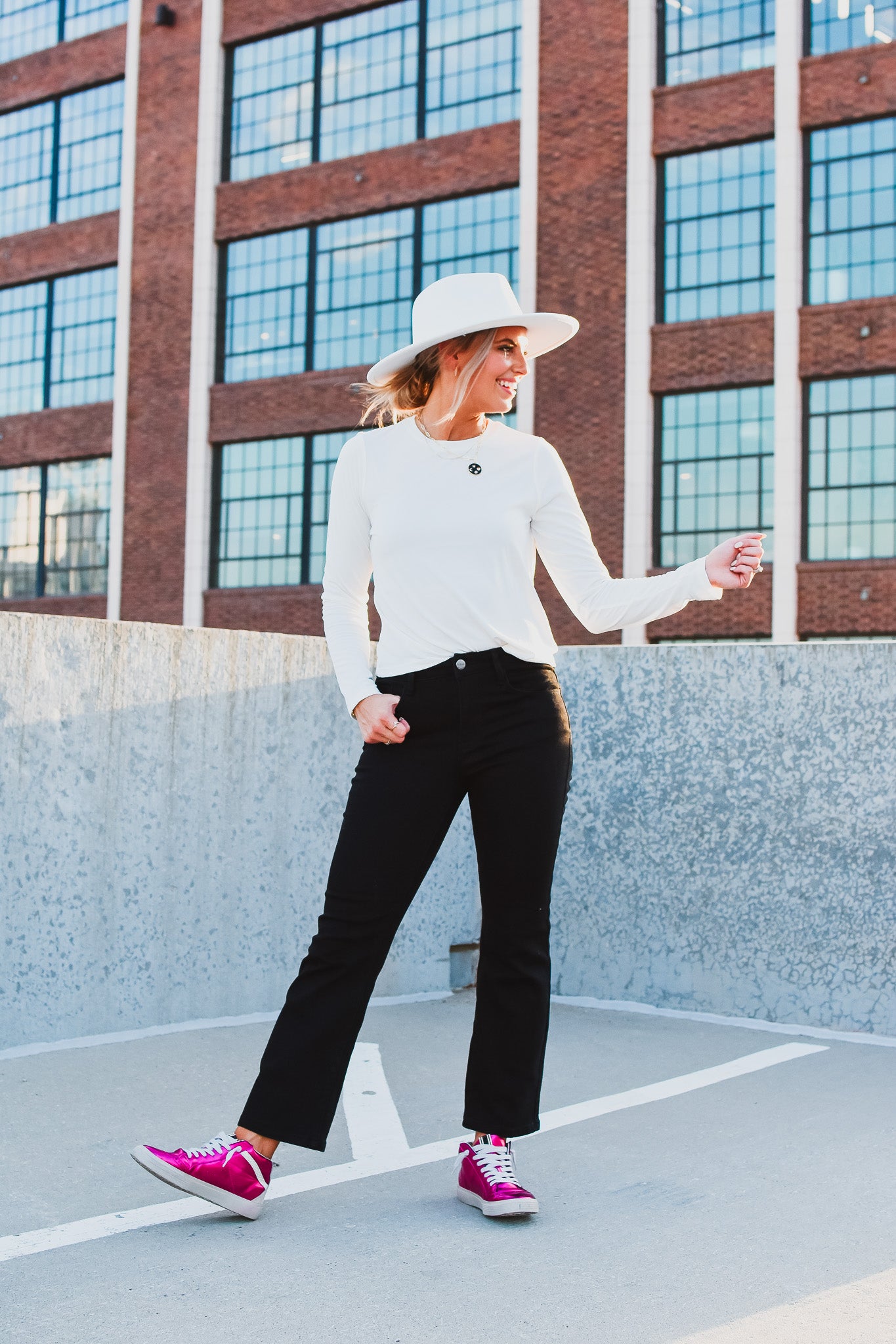 Quinn Long Sleeve Tee in Off White