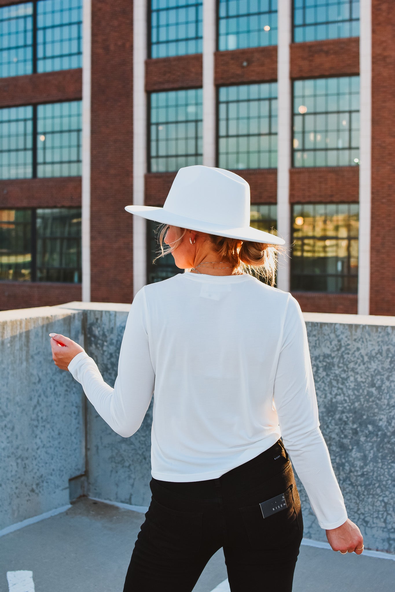 Quinn Long Sleeve Tee in Off White