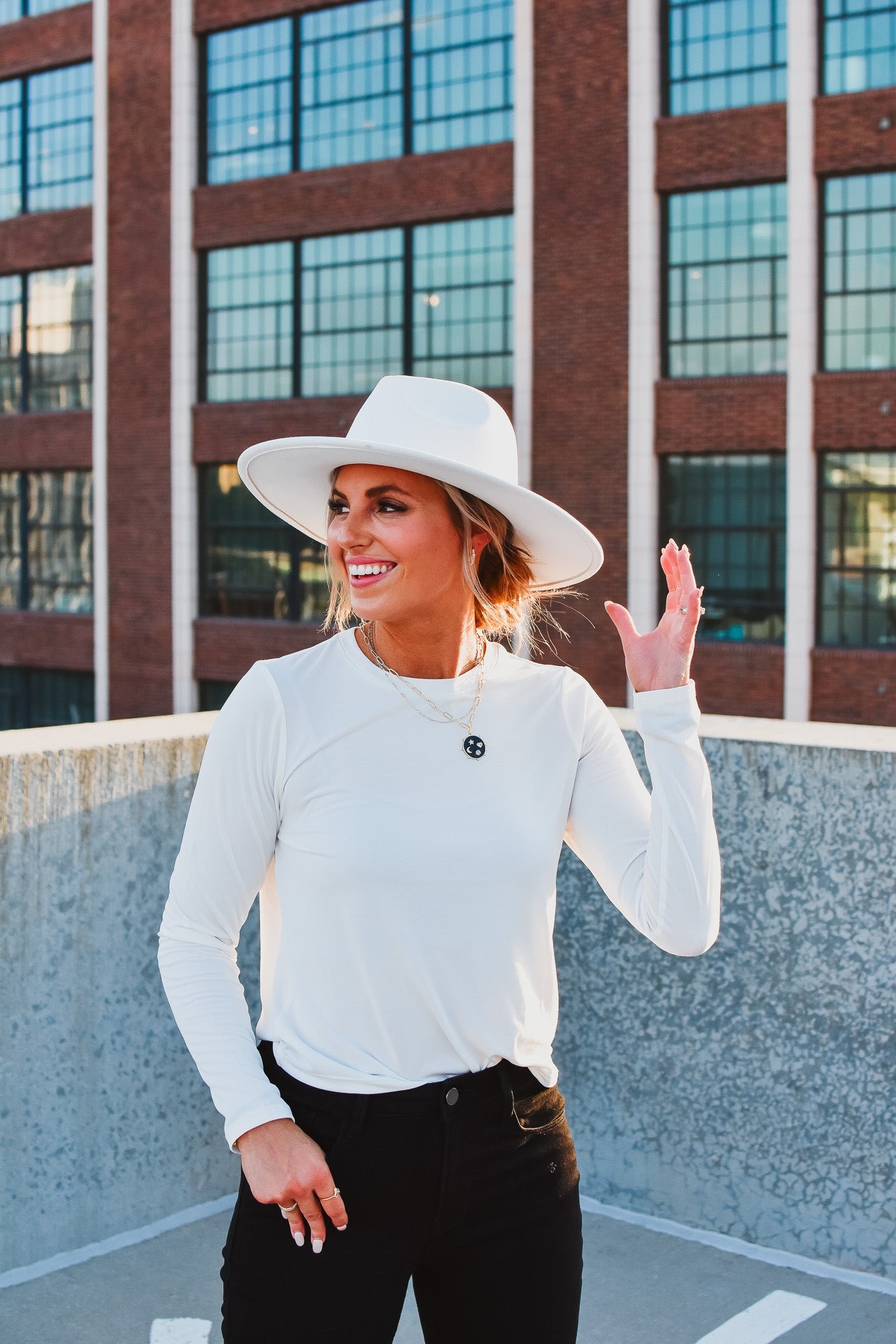 Quinn Long Sleeve Tee in Off White