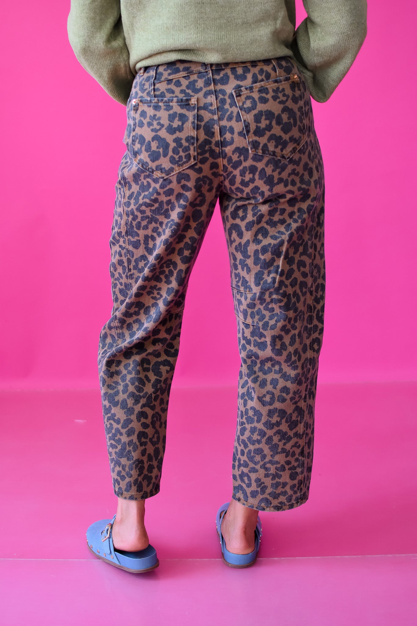 Kortney Leopard Barrel Jeans