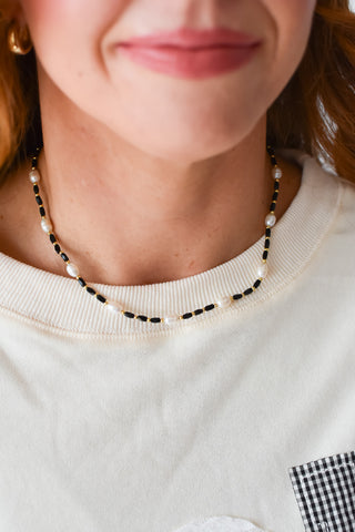 Bead Chic Necklace - Black