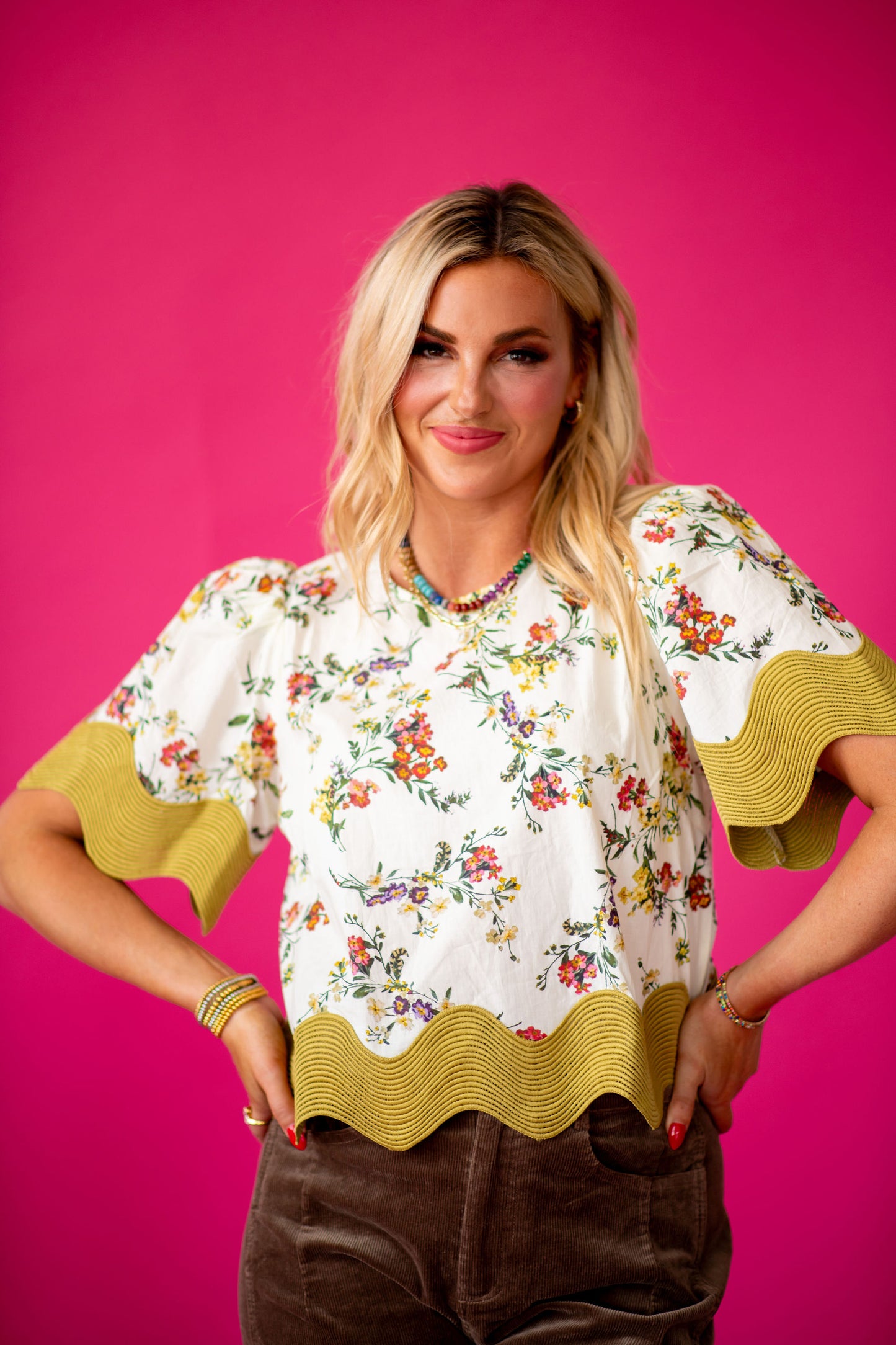 Naomi Scallop Hem Floral Top in Ecru