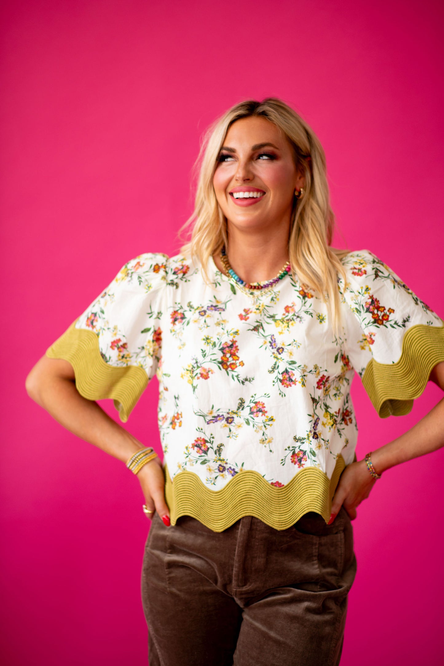 Naomi Scallop Hem Floral Top in Ecru