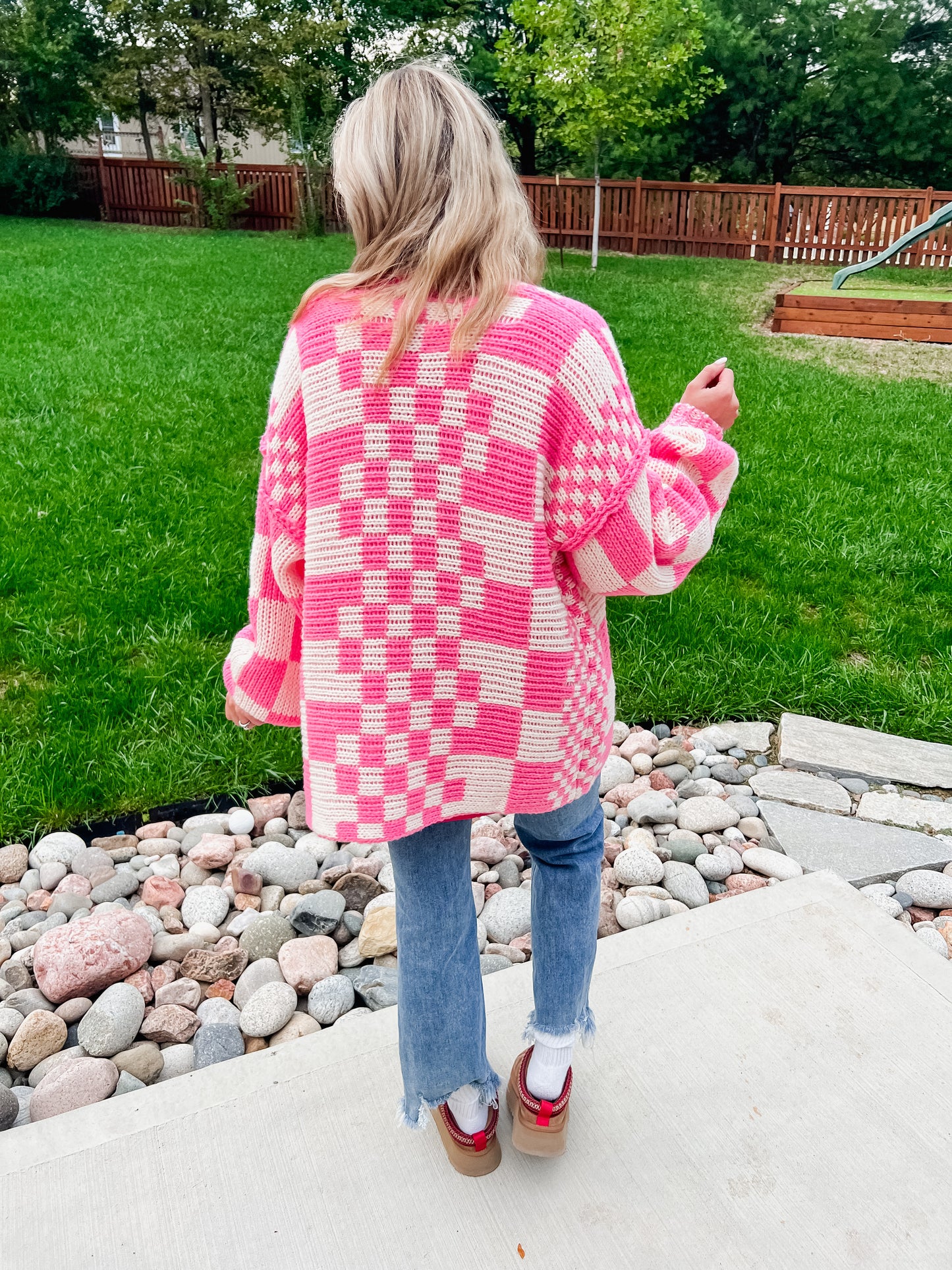 Reed Cardigan in Neon Pink