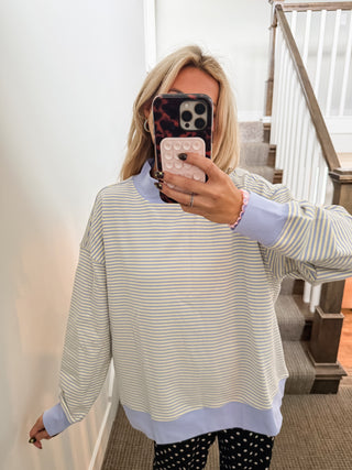 Mallory Mock Neck in Lavender/ Daisy