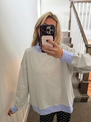 Mallory Mock Neck in Lavender/ Daisy