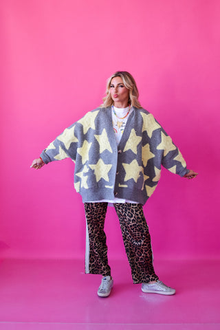 Taryn Star Cardigan in Grey/Butter Yellow