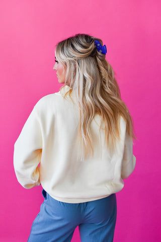 Olivia Mock Neck Sweatshirt In Butter Yellow