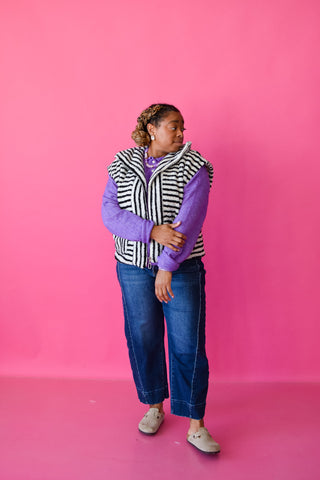 Iris Sherpa Vest In Black Stripe