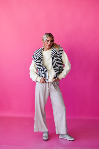 Iris Sherpa Vest In Black Stripe