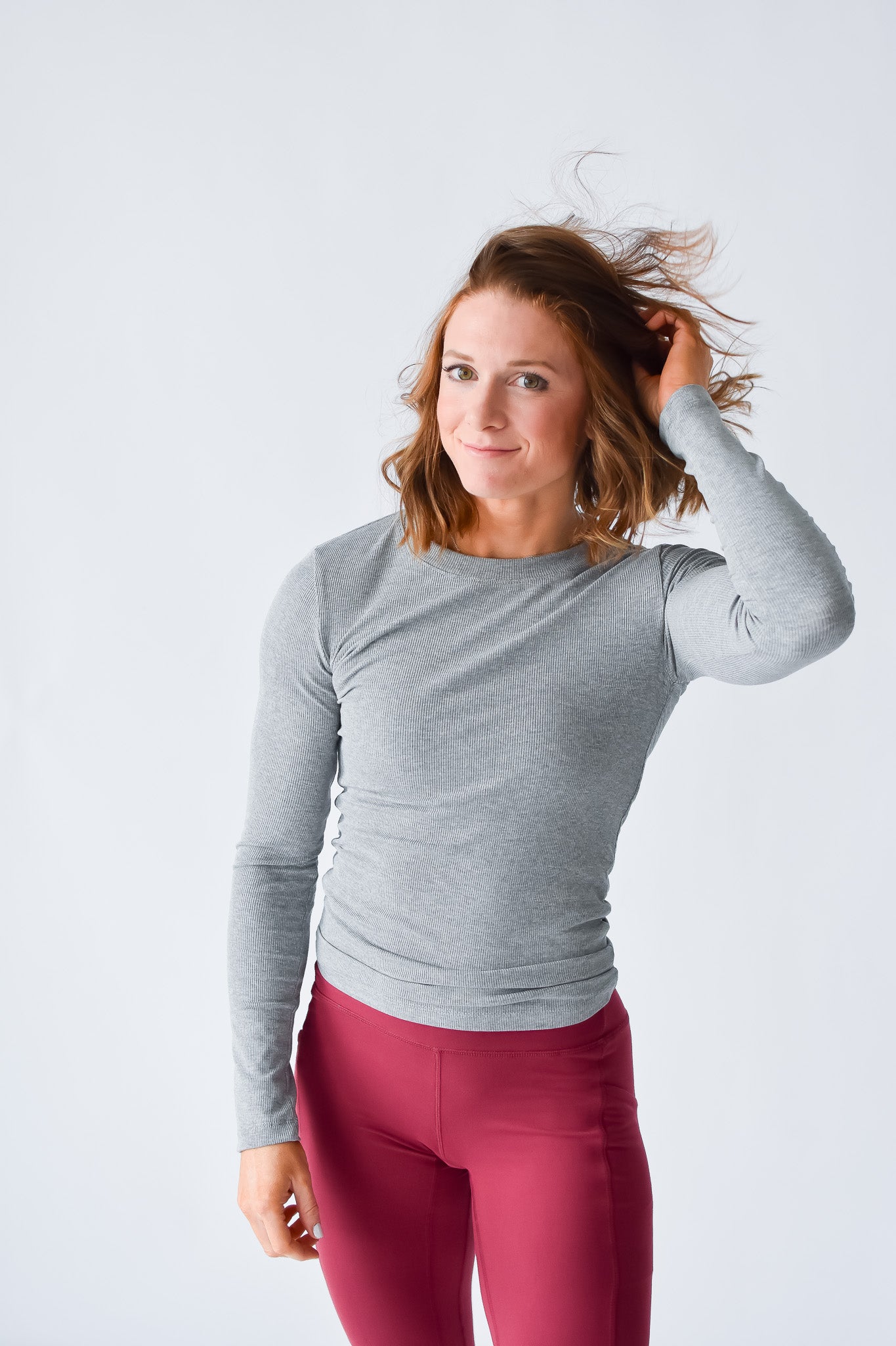 Evie Long Sleeve Ribbed Tee in Gray