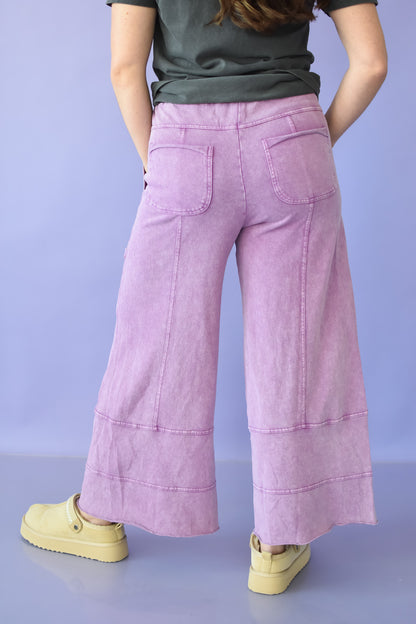 Gabby Cropped Casual Pants in Purple