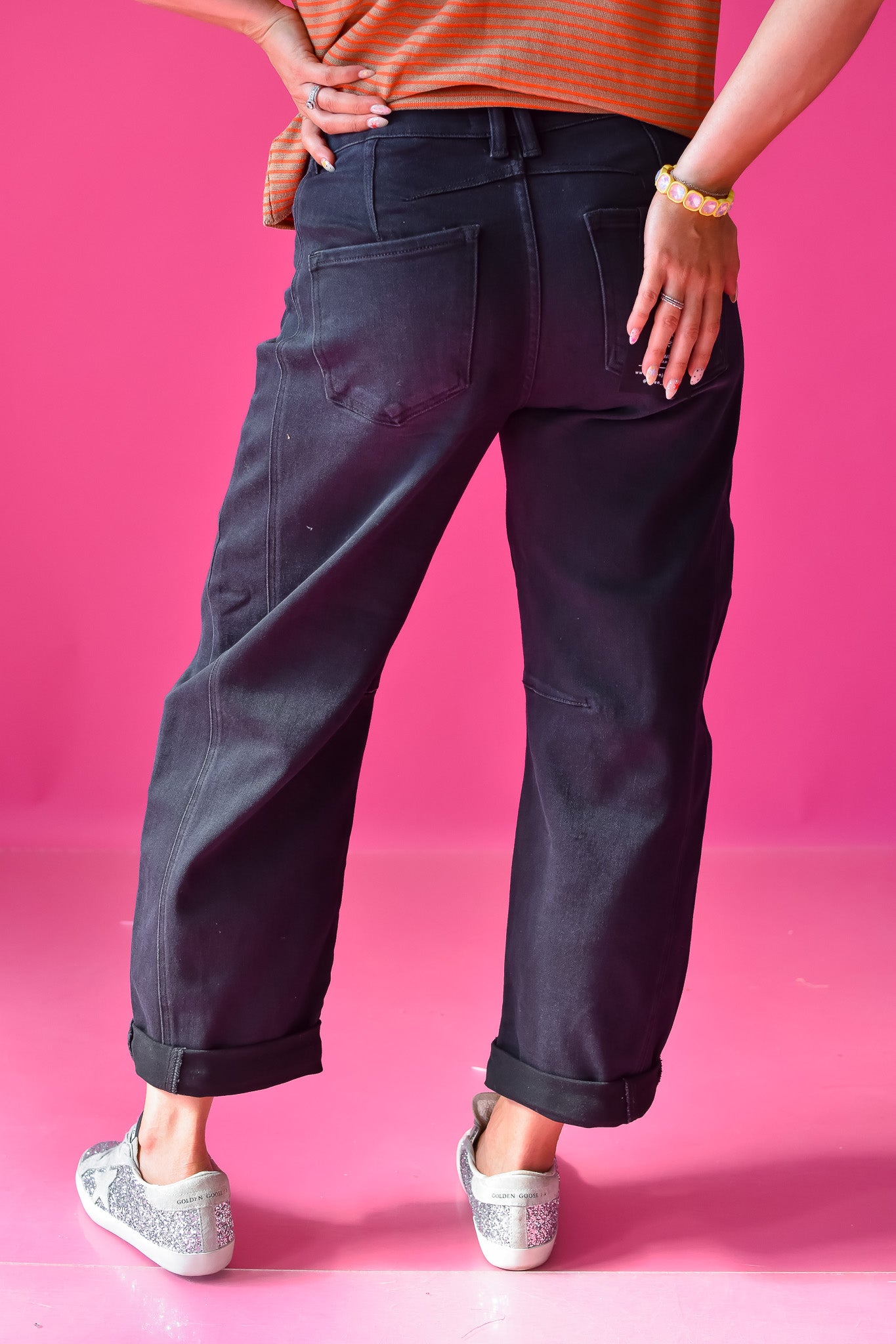 Benny Barrel Cuffed Jeans in Black