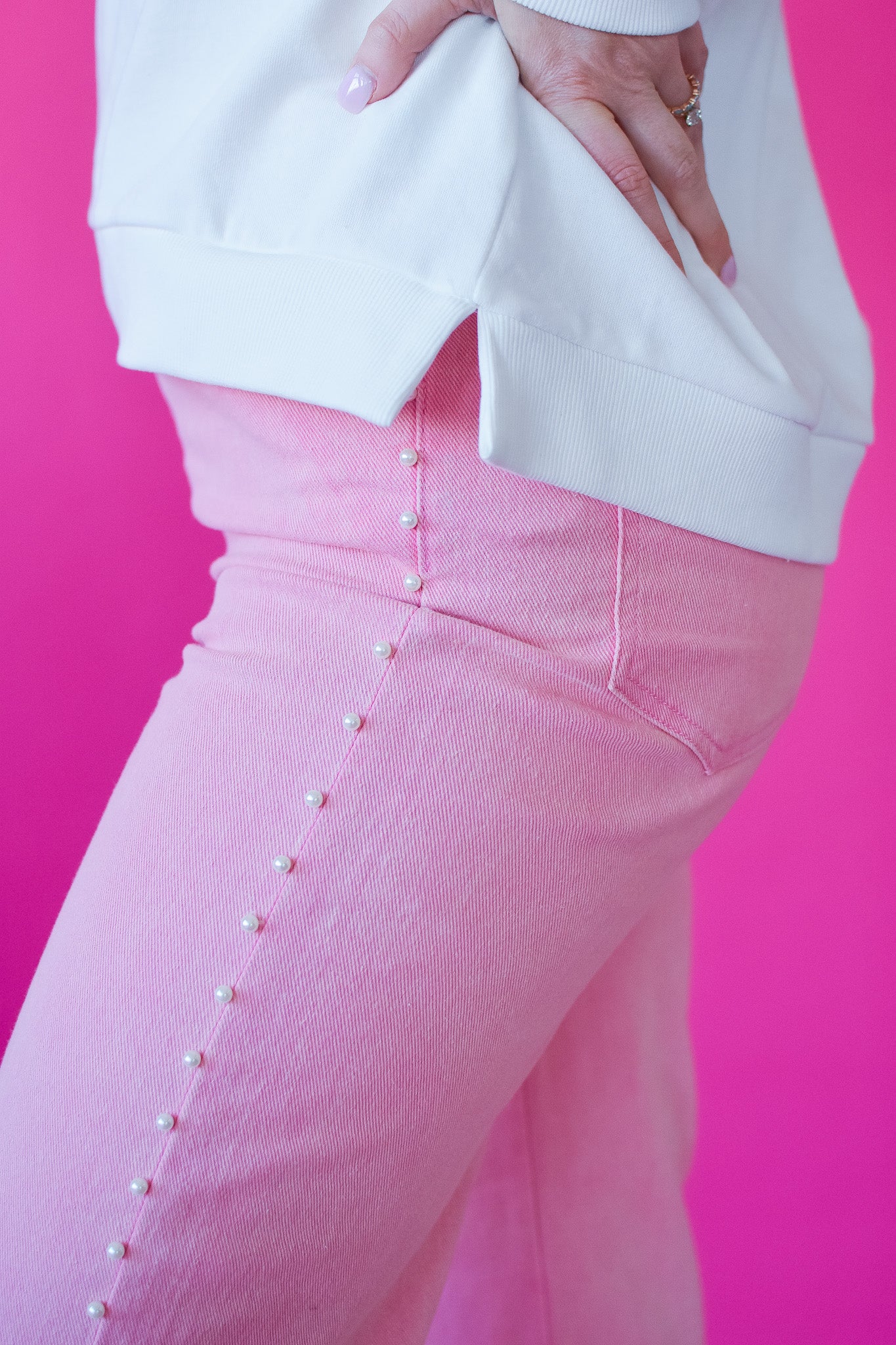 Jaclyn Pearl Pants in Pink