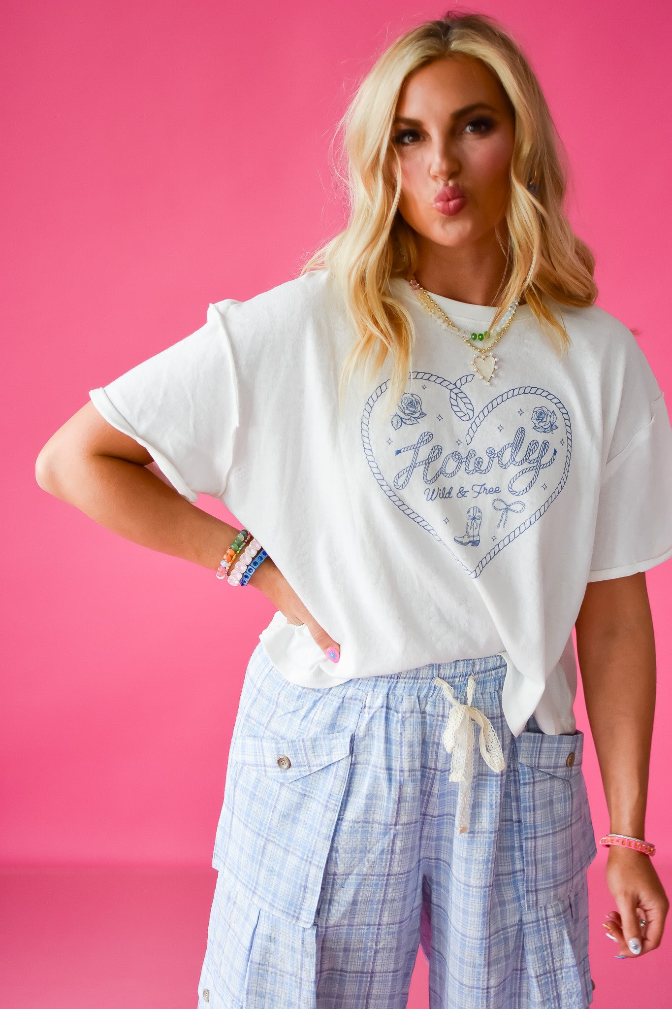 Howdy Graphic Tee
