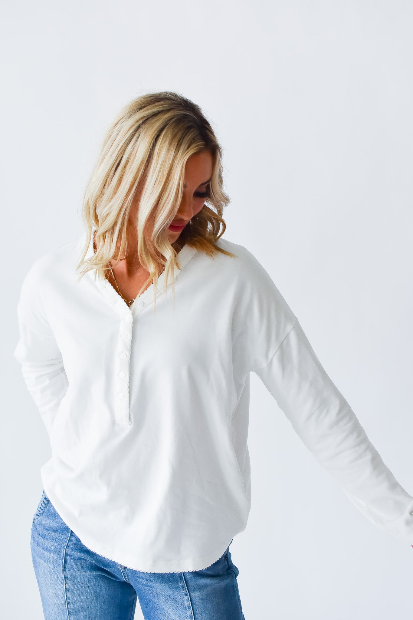 Miley Scallop Hem Henley Top in White