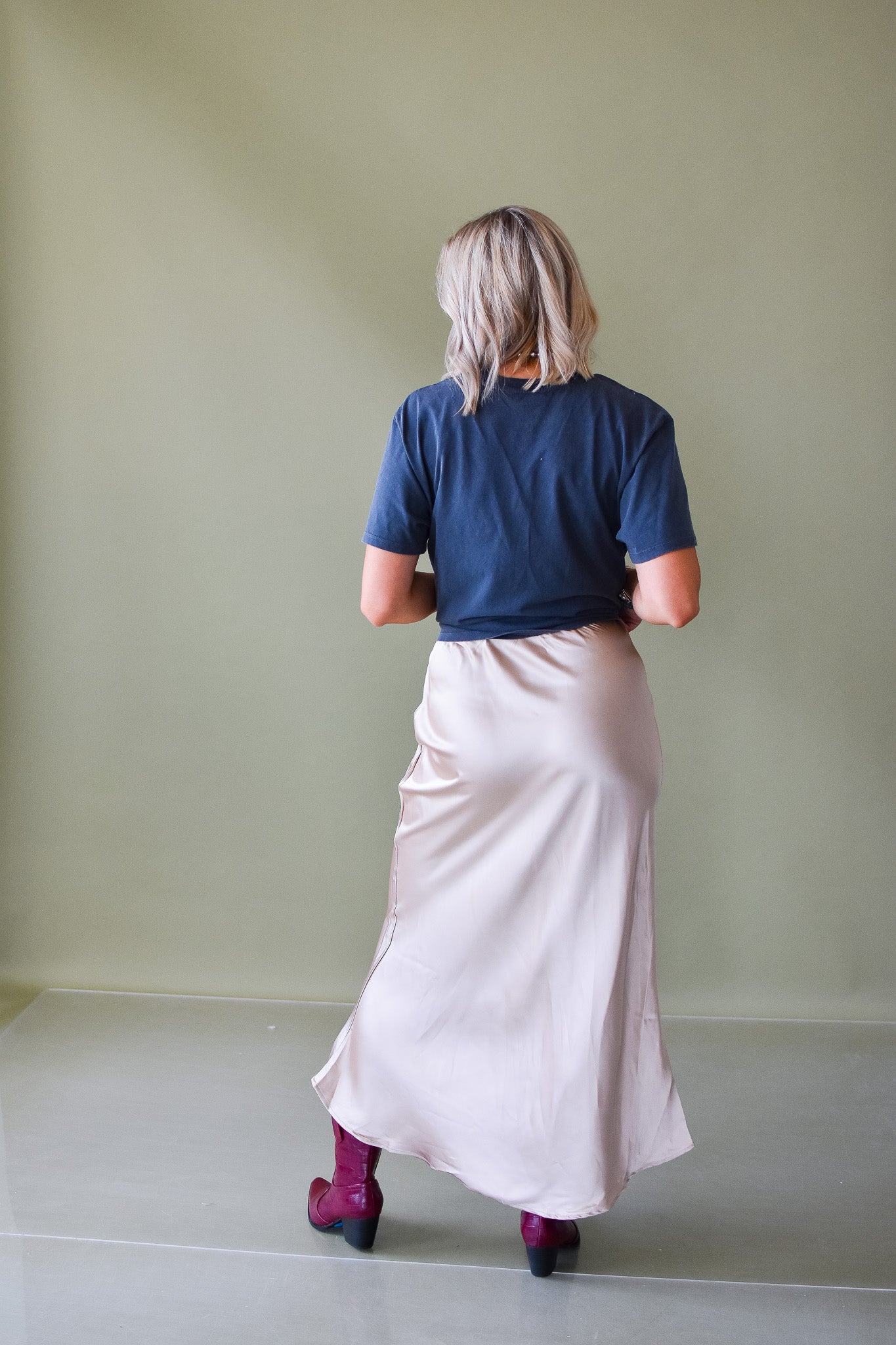 Dricella Satin Midi Skirt in Champagne