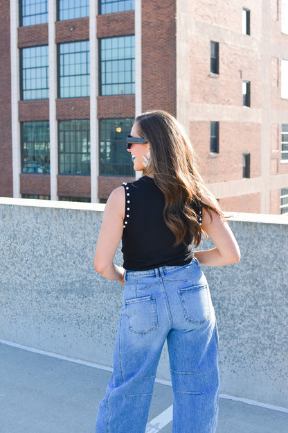 Perla Sleeveless Top in Black