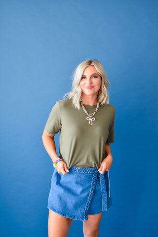 Kate Classic Boxy Fit Tee in Olive