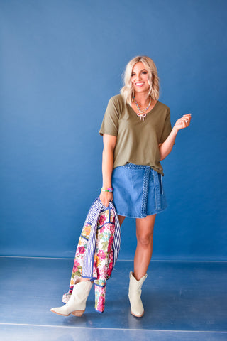 Kate Classic V Neck Boxy Fit Tee in Olive