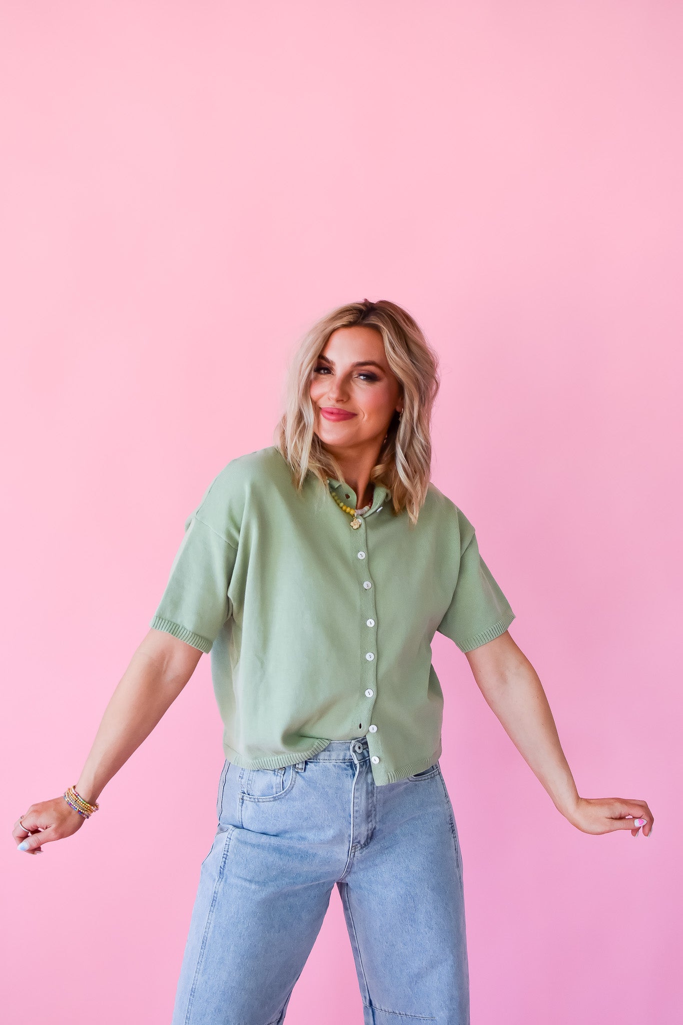 Charlie Short Sleeve Cardigan in Pistachio Green