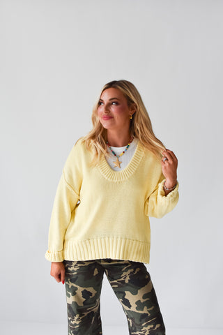 Tayla Scoop Neck Knit Sweater in Lemon