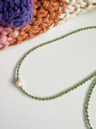 Glowy Bean Necklace - Green