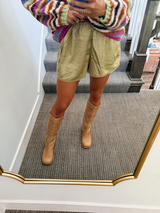 Teller Satin Lace Hem Shorts in Lemongrass