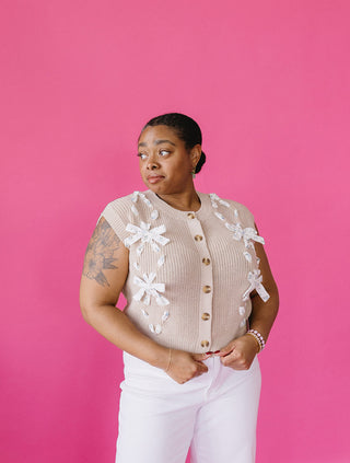 Casey Floral Sweater Vest