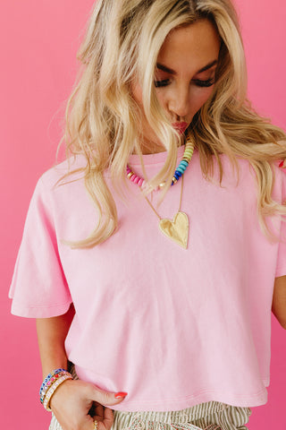 Leslie Crop Flutter Sleeve Top In Hibiscus