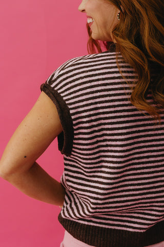 Sleeveless Piper Cardigan in Dark Wine