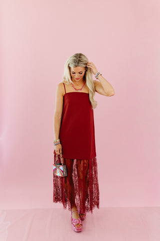 Bekah Lace Trim Midi Dress in Burgundy