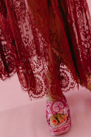 Bekah Lace Trim Midi Dress in Burgundy
