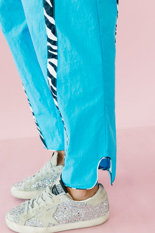 Ellie Zebra Side-Striped Pants in Aqua