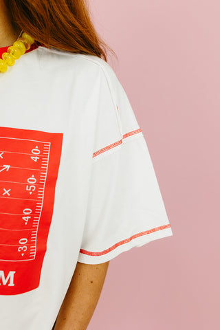 Play Book Tee in Red
