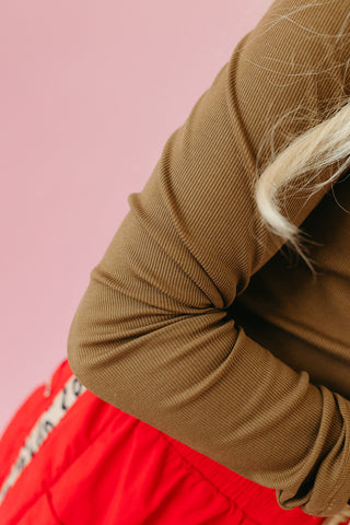 Shawn Long Sleeve Ribbed Tee in Espresso