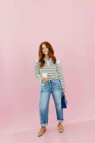 Harlenn Oversized Collar Polo Shirt in White