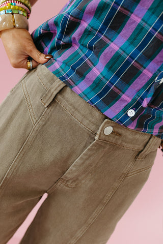 Scottie Barrel Denim Pants in Moss
